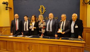 Carnevale, presentazione ufficiale a Roma: «È tra i più antichi d’Italia» Carnevale, presentazione ufficiale a Roma: «È tra i più antichi d’Italia»
