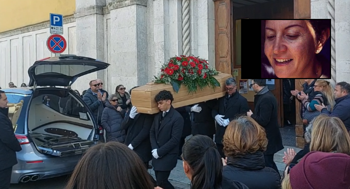 L’ultimo canto per Roberta Caposciutti: grande commozione durante il funerale