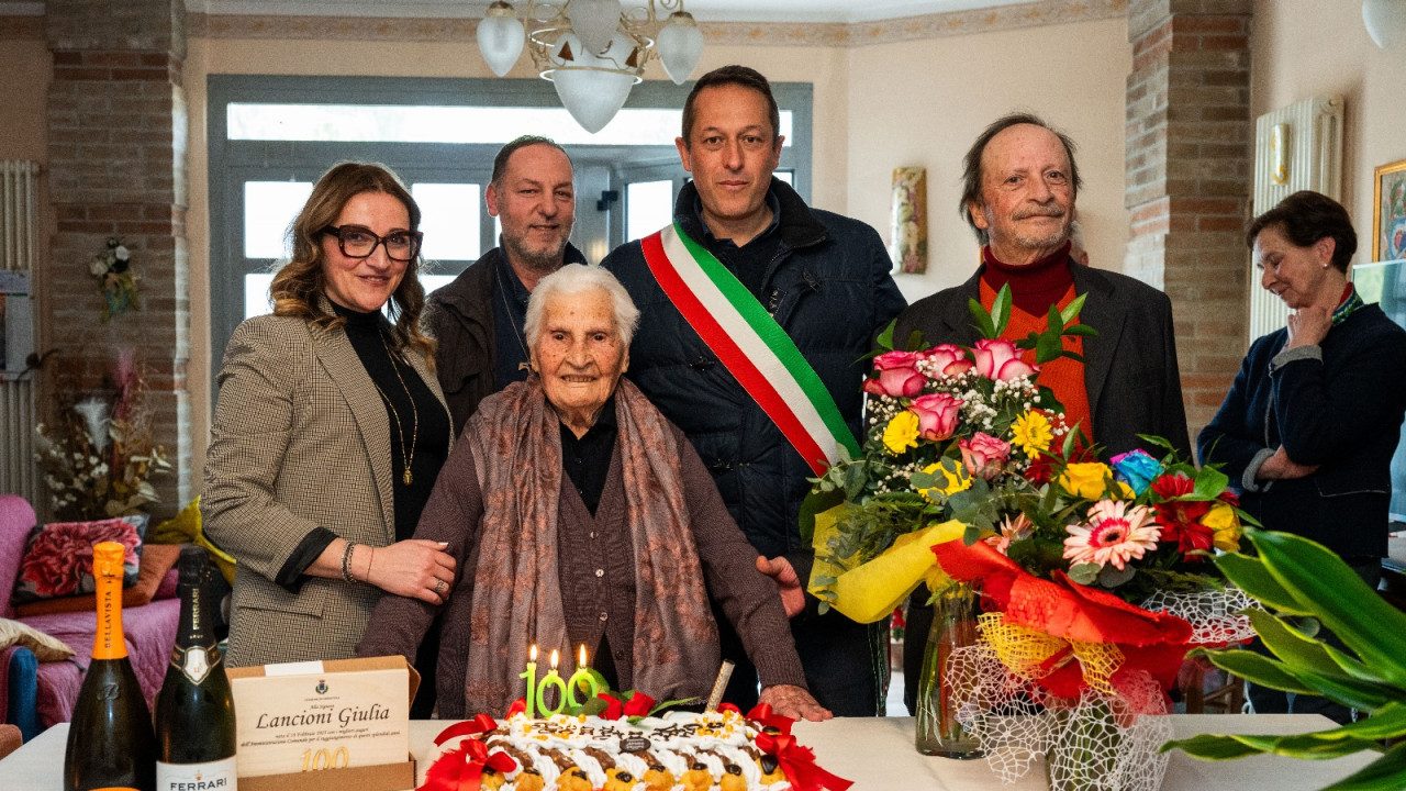 Grande festa domenica per i 100 anni di Giulia Lancioni