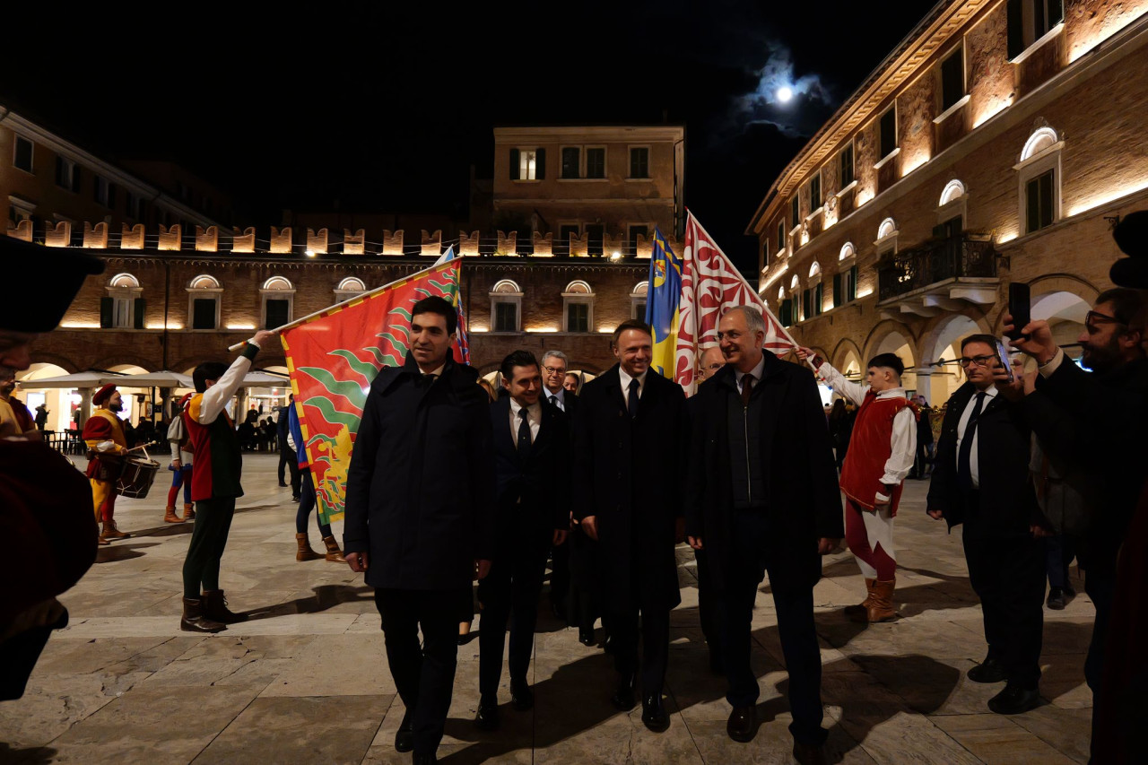 Il ministro Lollobrigida ad Ascoli con il Commissario Kadis: «Siamo in una regione strategica per la pesca italiana» <span> (Video)