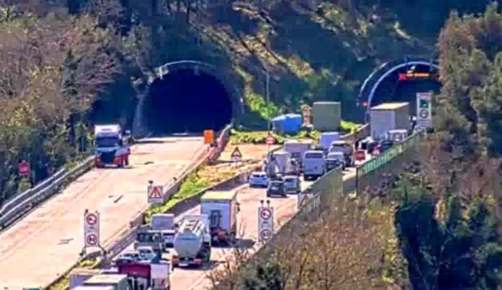 incendio-galleria-grottammare