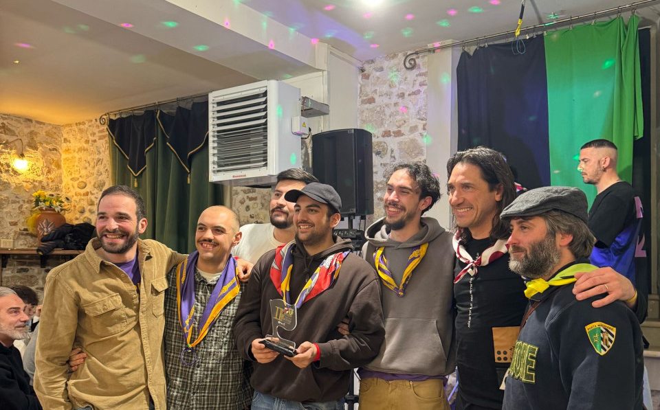 Sbandieratori, il sestiere di Porta Maggiore vince il Torneo delle … Sbandieratori, il sestiere di Porta Maggiore vince il Torneo delle …