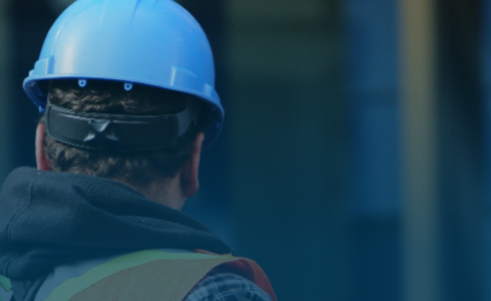Patente a crediti assente, impalcature e trabattello non idonei: sospesi due cantieri per violazioni in materia di salute e sicurezza