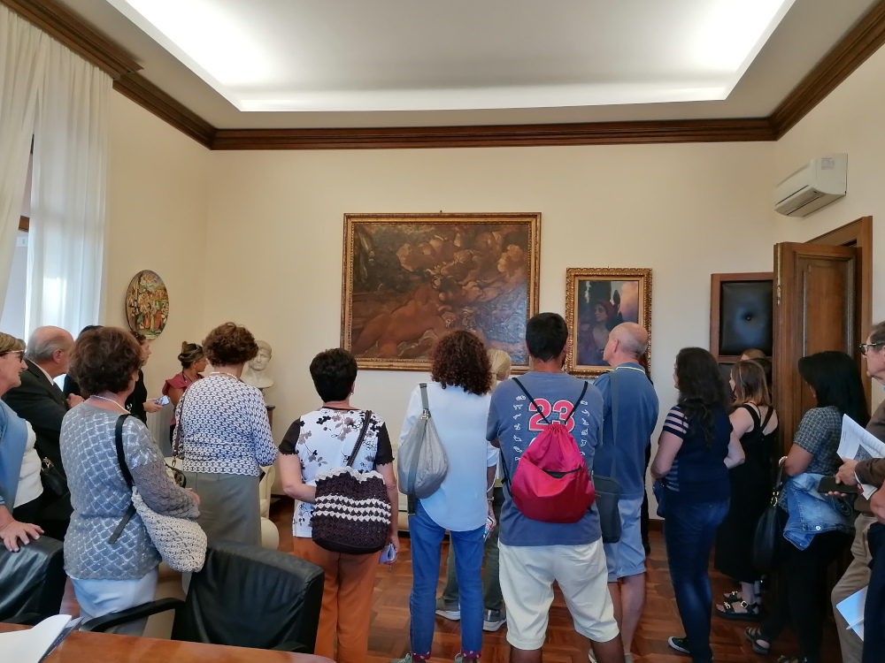 Un libro per esplorare le opere di Adolfo De Carolis