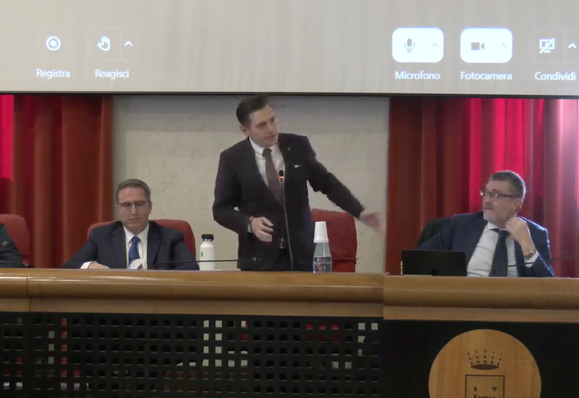 Novità aree ex Carbon e Shanghai, ok al Museo sulla Resistenza: cos’è successo in Consiglio comunale