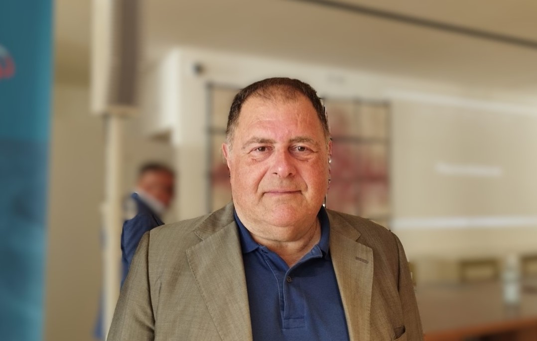 “Ritorno a Parmenide”, il professor Arturo Verna presenta il suo ultimo libro