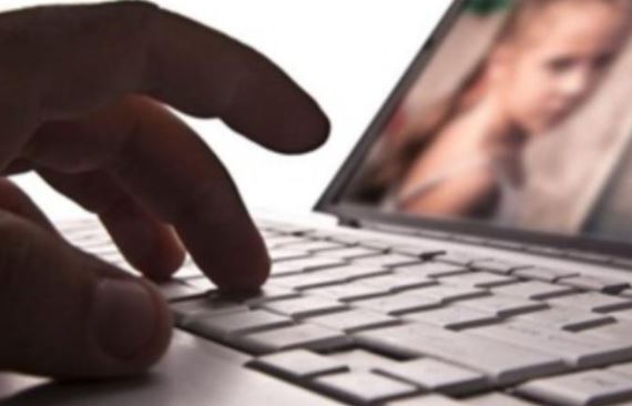 Abusi su minorenni, arrestato un 37enne: <br> trovato materiale pedopornografico