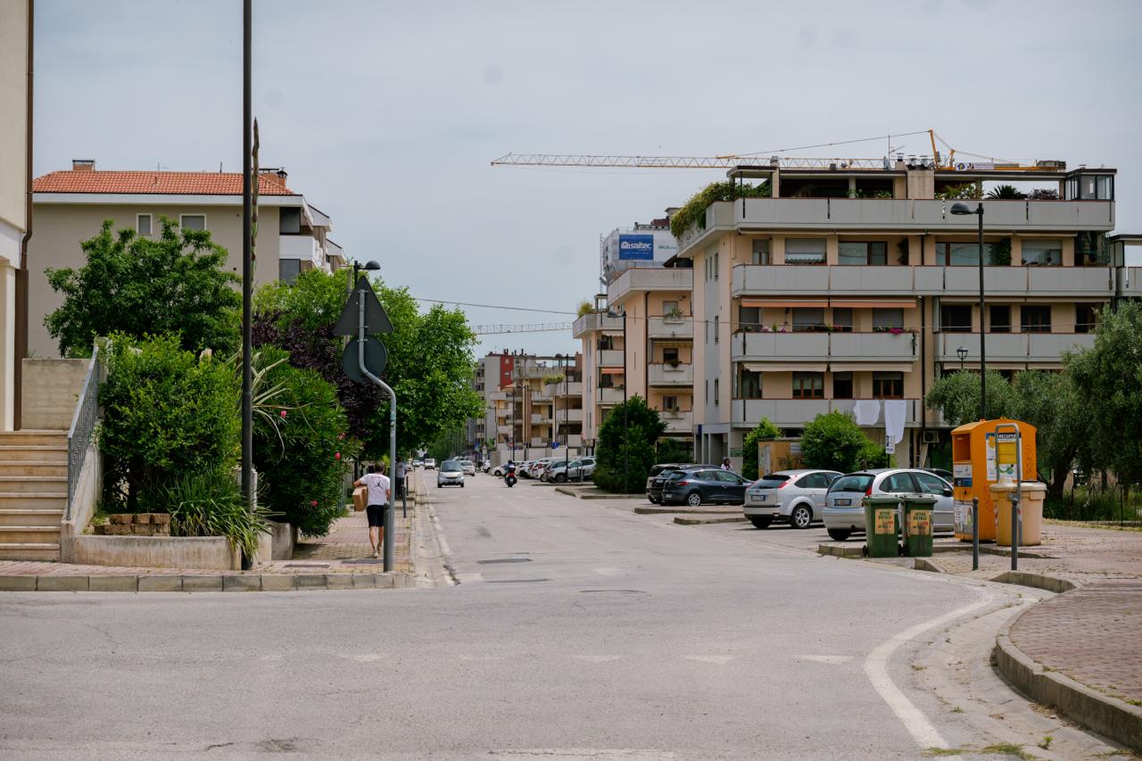 Viale dei Platani, al via la riqualificazione: lavori su tratto ciclo-pedonale, illuminazione pubblica e manto stradale