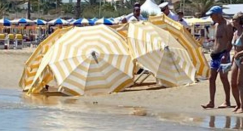 Turista 91enne muore per un malore mentre passeggia sulla spiaggia di San Benedetto
