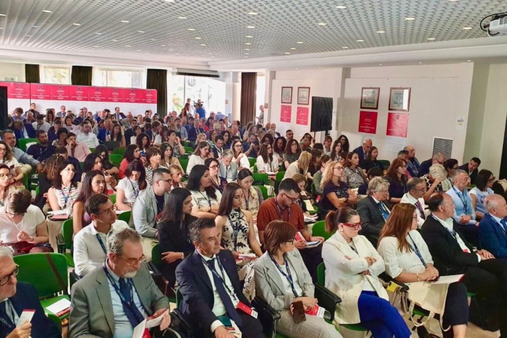 Unicam protagonista nella formazione manageriale dei Direttori di Dipartimenti Farmaceutici