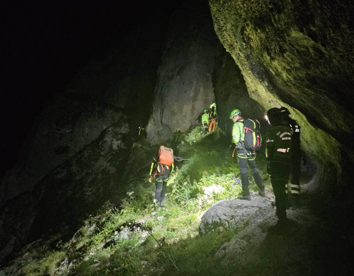 Precipita durante l’arrampicata, <br> resta appeso 8 ore sul Monte Bove