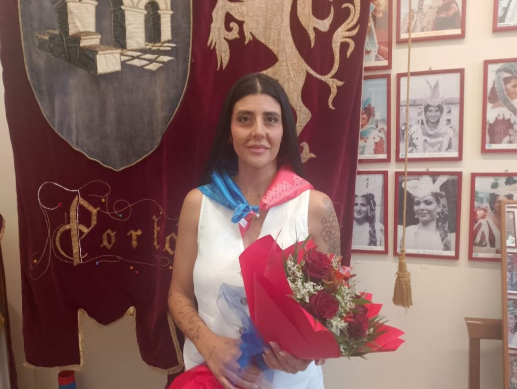 Arianna Viviani è la dama di Porta Romana nell’edizione della tradizione <span> (Video)