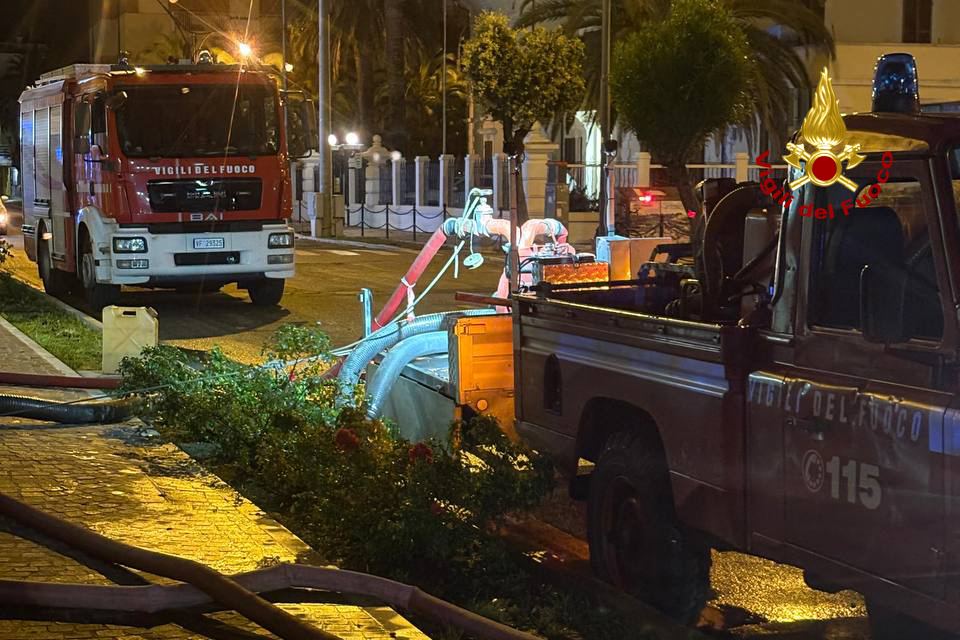 Maltempo nel Piceno, bilancio ancora grave dopo il nubifragio: interventi in corso