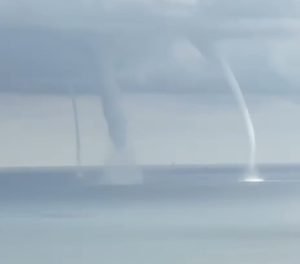 Trombe d’aria in mare, paura a Porto d’Ascoli