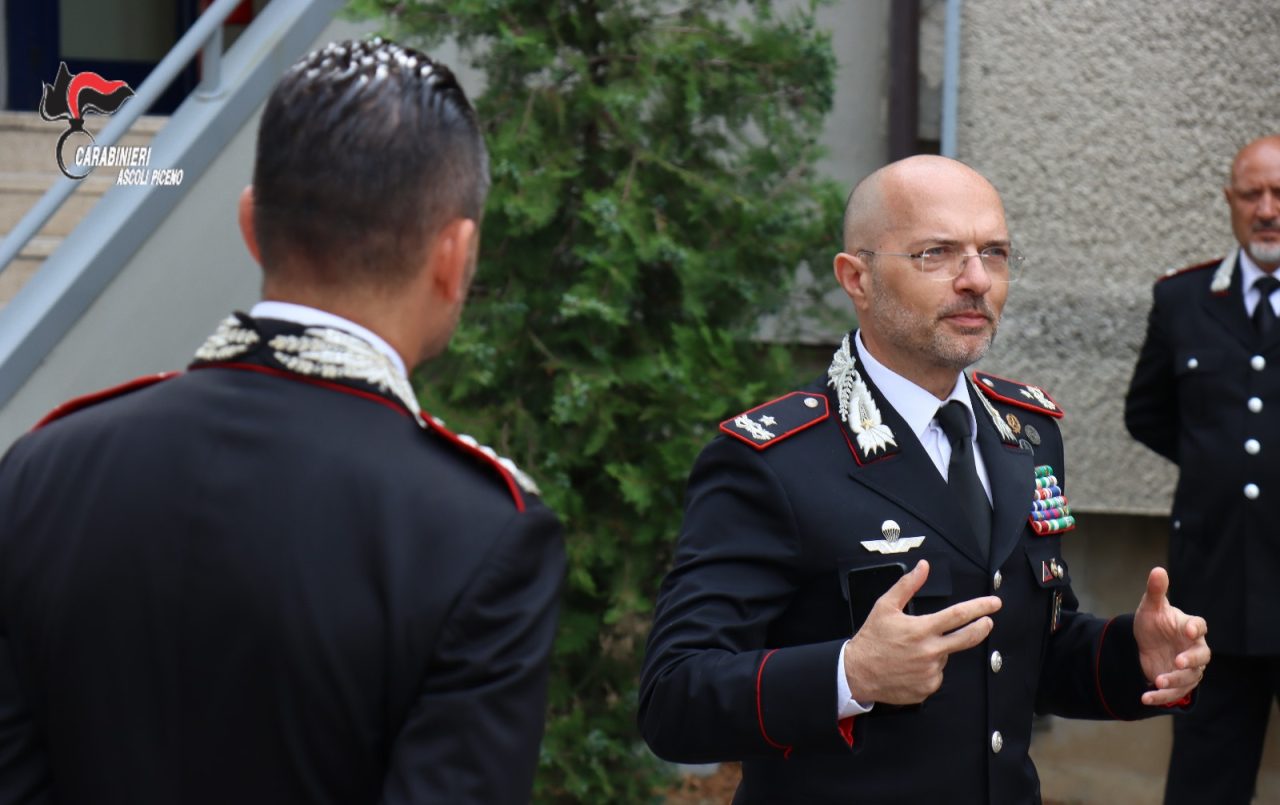 Tutta l’Arma si stringe nel ricordo del carabiniere Patani, il generale Conforti porge l’estremo saluto