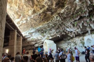 Eremo di Colle San Marco, un luogo magico da preservare Eremo di Colle San Marco, un luogo magico da preservare