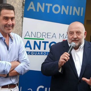 Sosta in centro, Fratelli d’Italia contro Antonini: nuovo fronte di tensione nel centrodestra