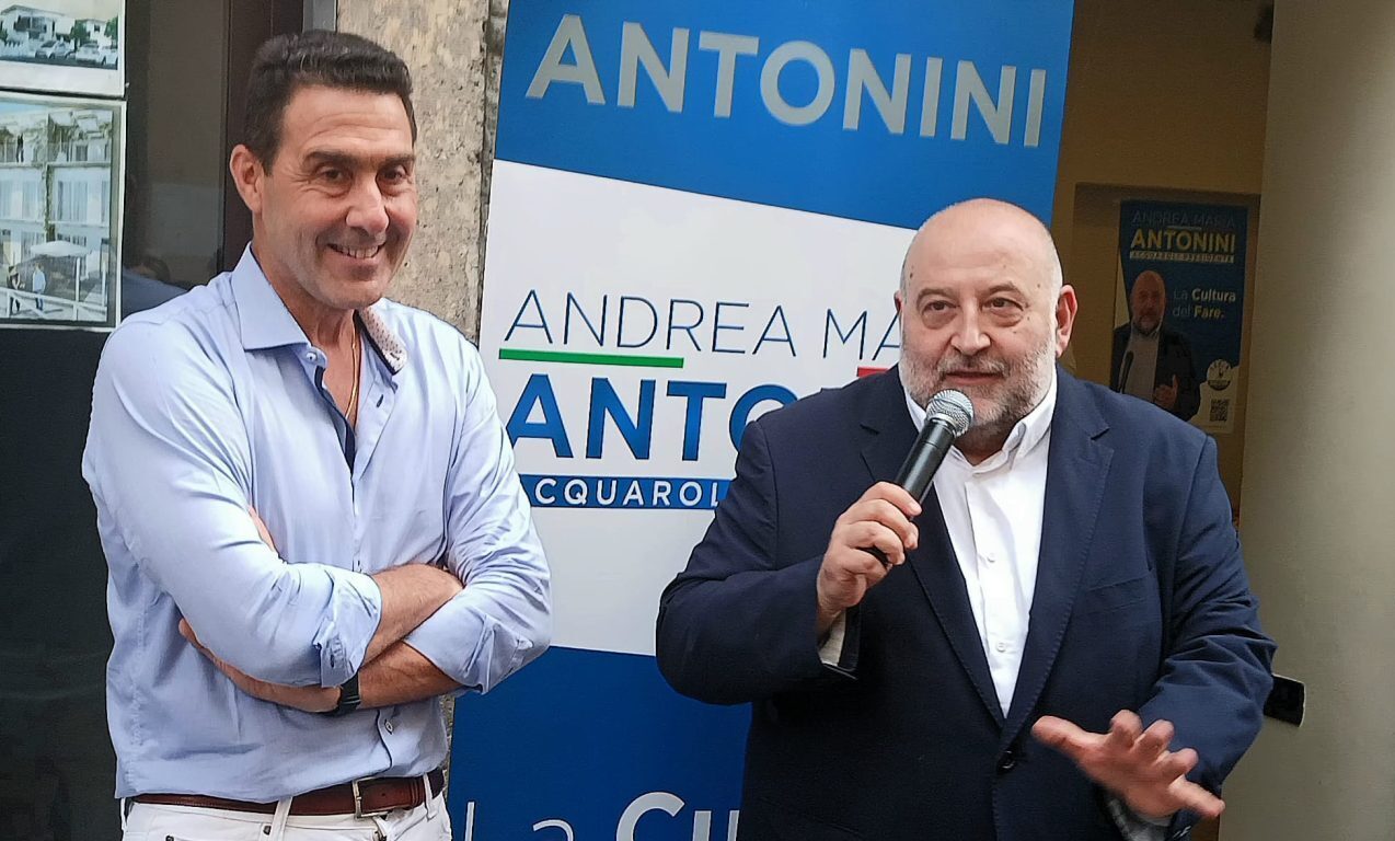 Sosta in centro, Fratelli d’Italia contro Antonini: nuovo fronte di tensione nel centrodestra