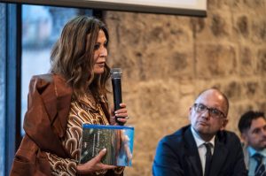 “I cammini della rinascita”: Daniela Santanché parla di turismo esperienziale <span> (Video e foto)