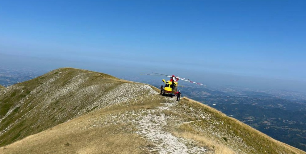 Escursionista accusa un malore sul monte Sibilla, elitrasportata in ospedale