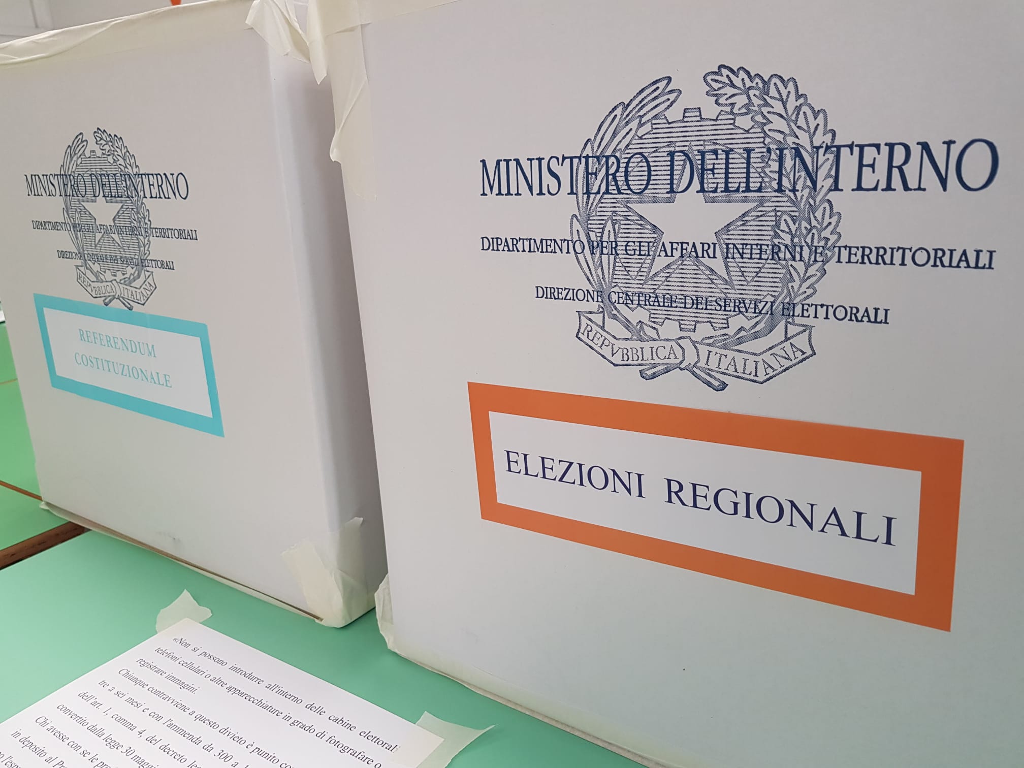 Regionali, si accendono i motori: settembre caldo per i candidati. Niente ballottaggio o voto disgiunto
