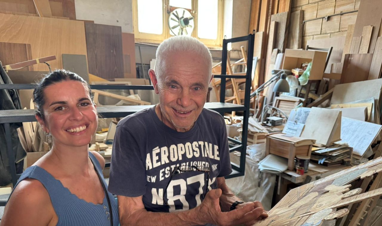 La campionessa di pattinaggio artistico Valentina Marchei riabbraccia Franco Luciani, il suo primo istruttore