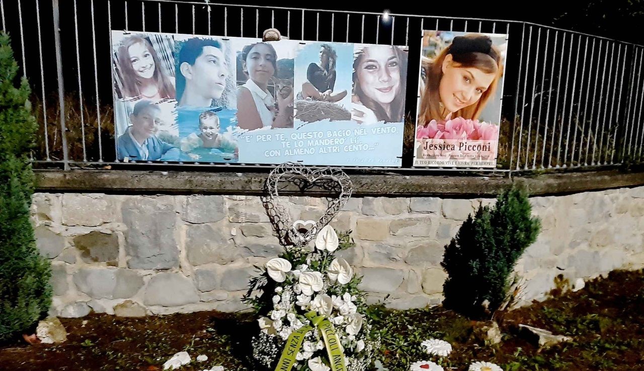 Pescara del Tronto, la notte del ricordo a nove anni dal sisma <span> (Foto)