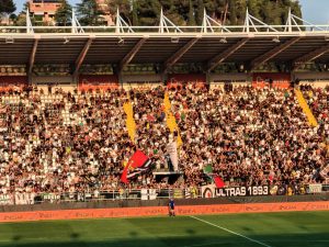 ultras-tribuna-mazzone
