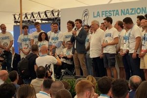 Regionali, Acquaroli: «I giovani meritano spazio e lavoro. Stiamo lavorando per riuscirci» <span> (Video e foto)