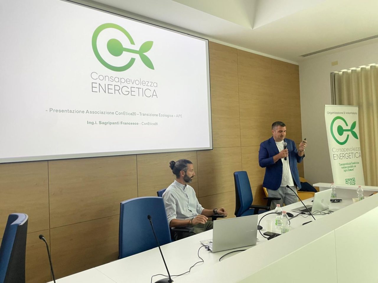 Transizione energetica, impiantisti a confronto su pompe di calore e decarbonizzazione degli edifici