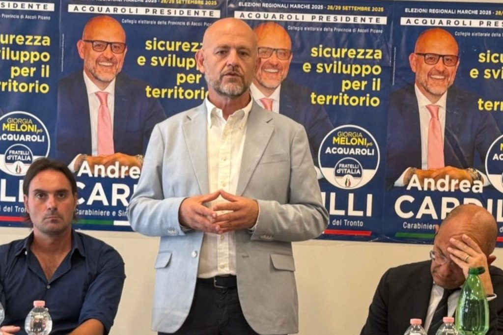 Inaugurato il punto di ascolto di Andrea Cardilli (FdI): «Scelgo Acquaroli, perché ha saputo risolvere l’impossibile» <span> (Video e foto)