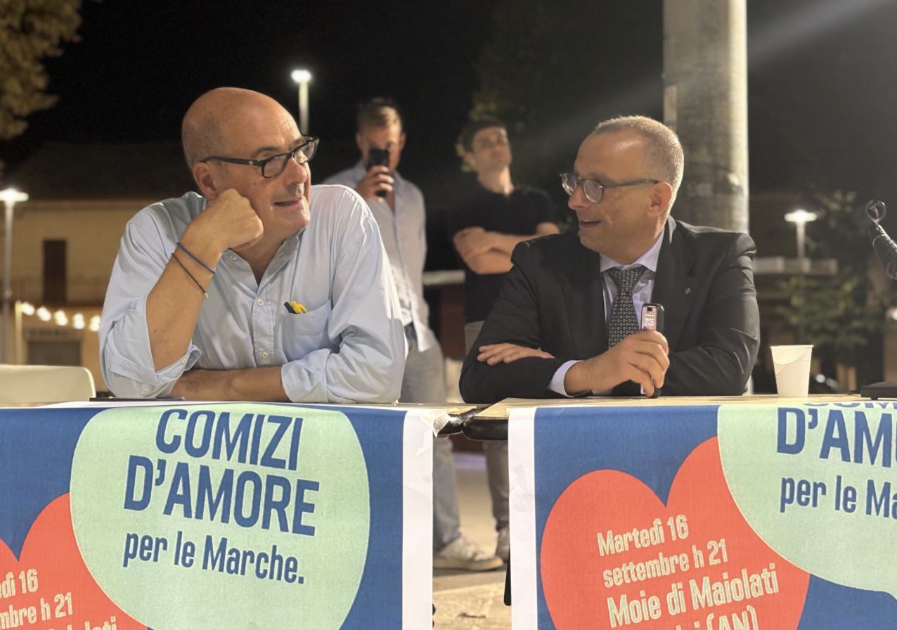 Ricci e Zingaretti, in centinaia ai “Comizi d’Amore per le Marche”