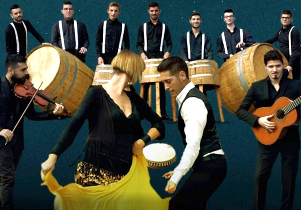 Il Festival dell’Appennino domenica a Roccafluvione “A scoprire i Tesori del Bosco” con Stany Roggiero e i Bottari della Cantica Popolare