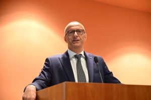 Elezioni, Ricci su sanità e sicurezza: «Marche devono ambire al top» Elezioni, Ricci su sanità e sicurezza: «Marche devono ambire al top»