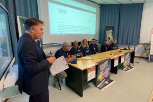 talk-show-Ama-le-api-i-loro-tesori-e-salva-il-pianeta