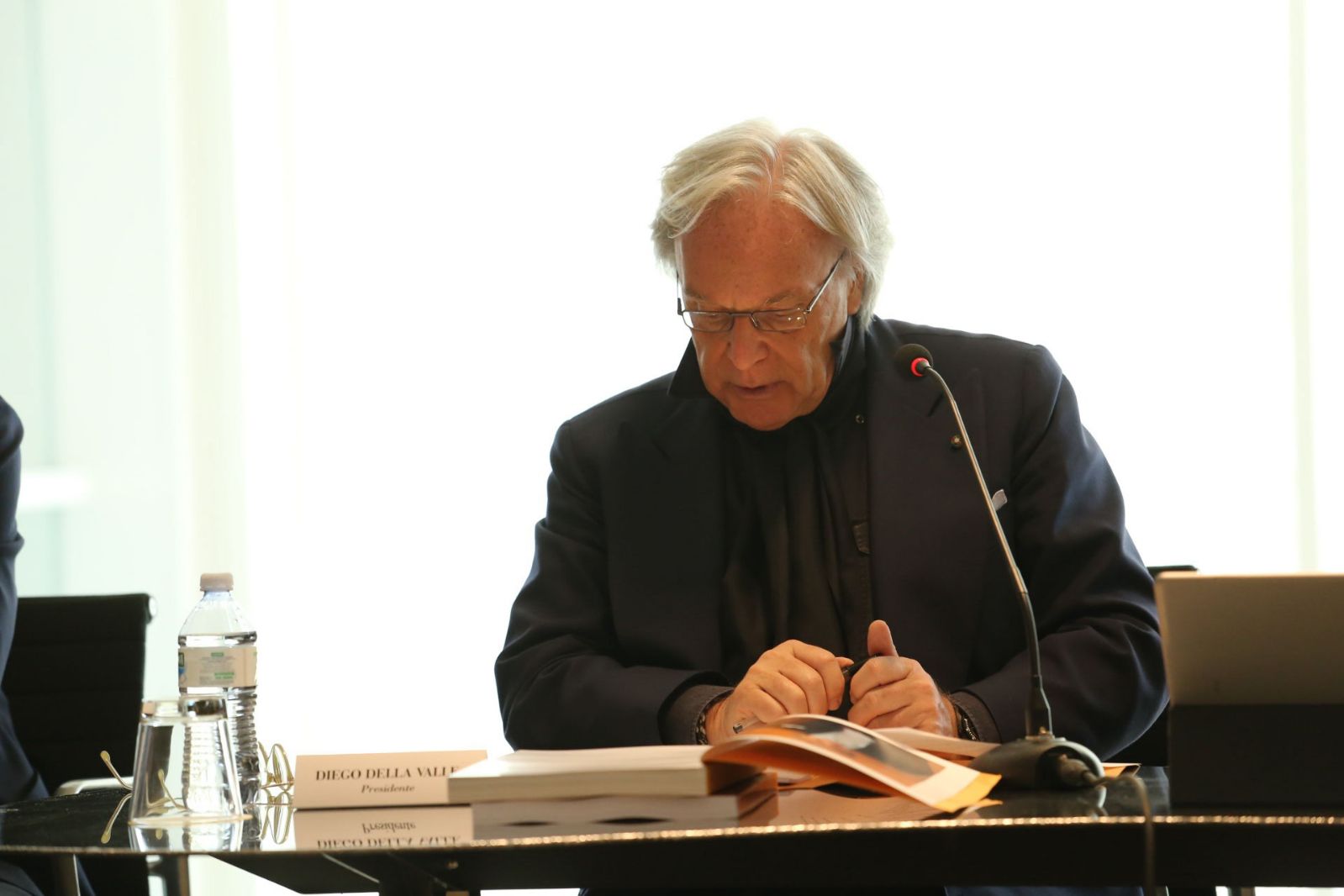 Della Valle: «Per noi il valore sociale dell’impresa è cruciale. Il pm venga in azienda»