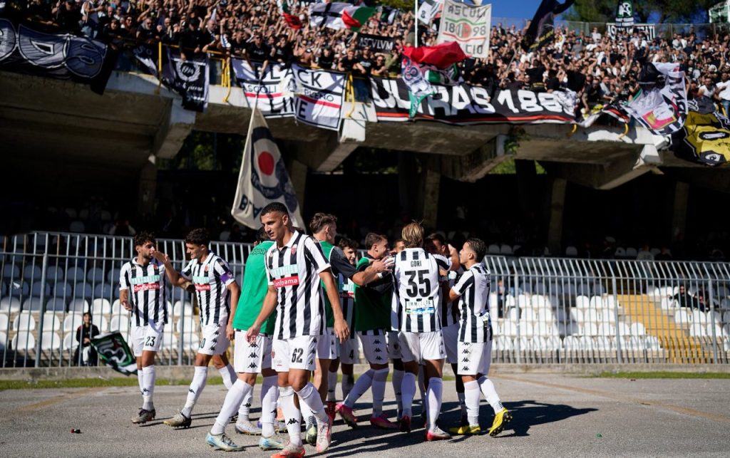 Ascoli Calcio, cosa chiedono i tifosi per Natale? <span> (Video) </span>