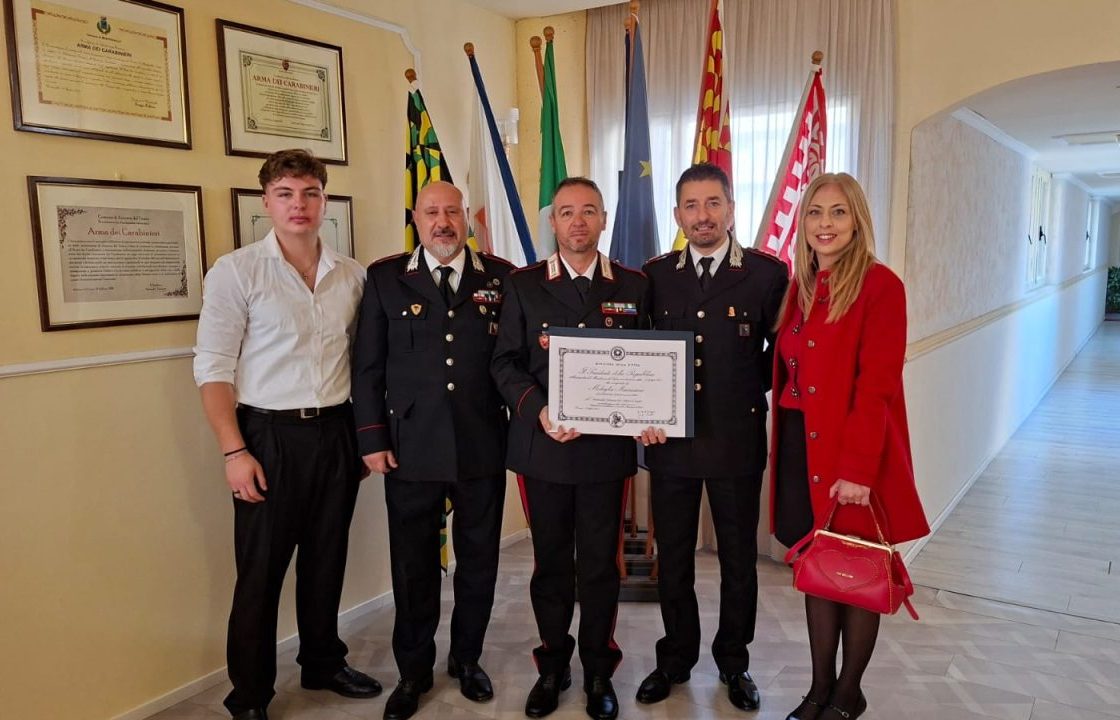 Conferita al maresciallo dei Carabinieri Angelo De Carolis la Medaglia Mauriziana