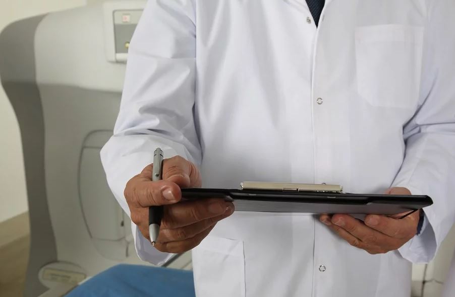 Dipendenze patologiche: nuove assunzioni di personale sanitario e socio-sanitario