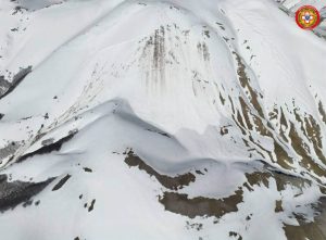 Paura sul Monte Argentella, si stacca una valanga <span> (Video)