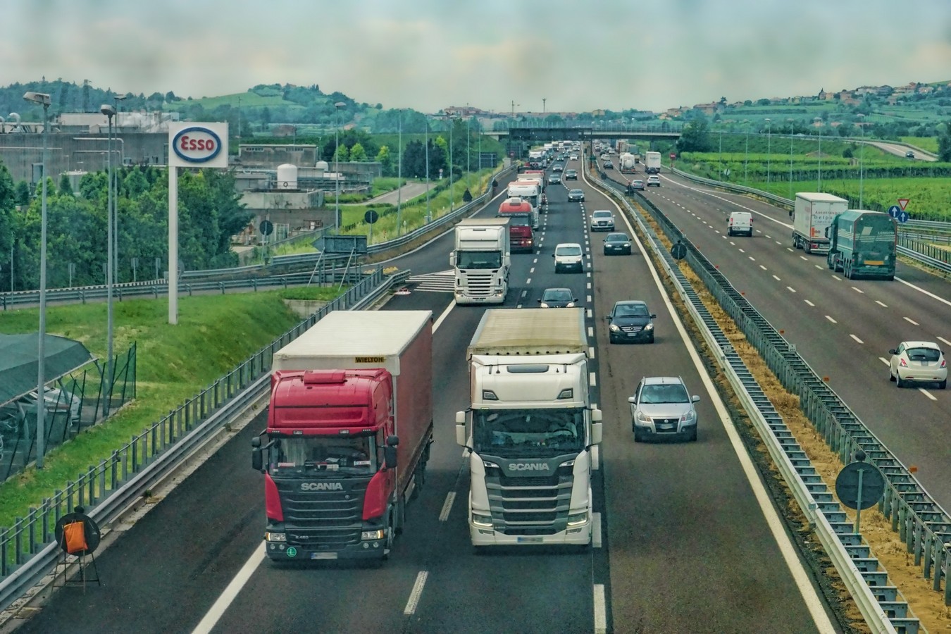 Caro gasolio, <br> l’autotrasporto marchigiano <br> verso lo sciopero