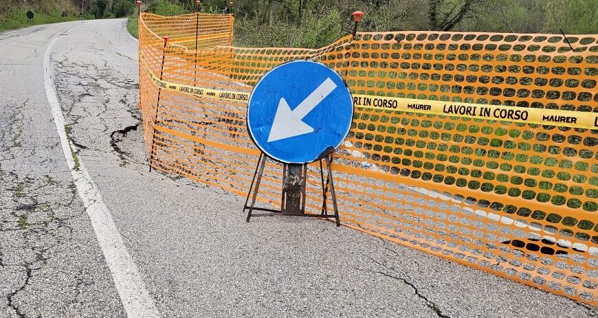 Messa in sicurezza della strada comunale di Sassomaio Messa in sicurezza della strada comunale di Sassomaio
