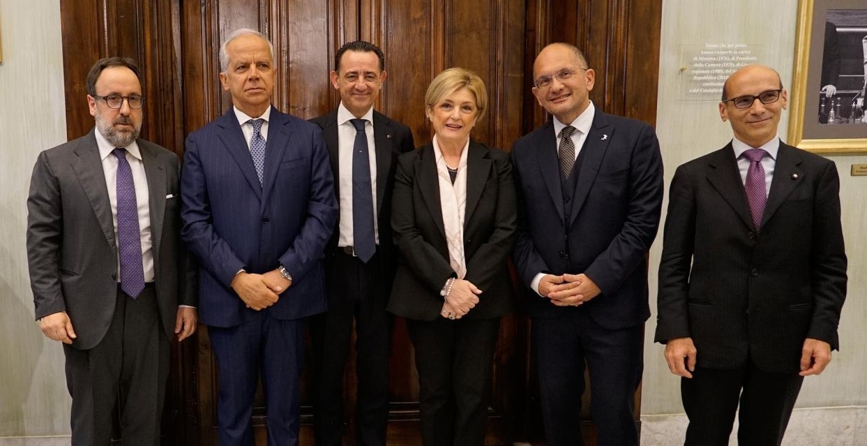 Sisma, c’è il badge di cantiere: presentazione coi ministri Piantedosi e Calderone