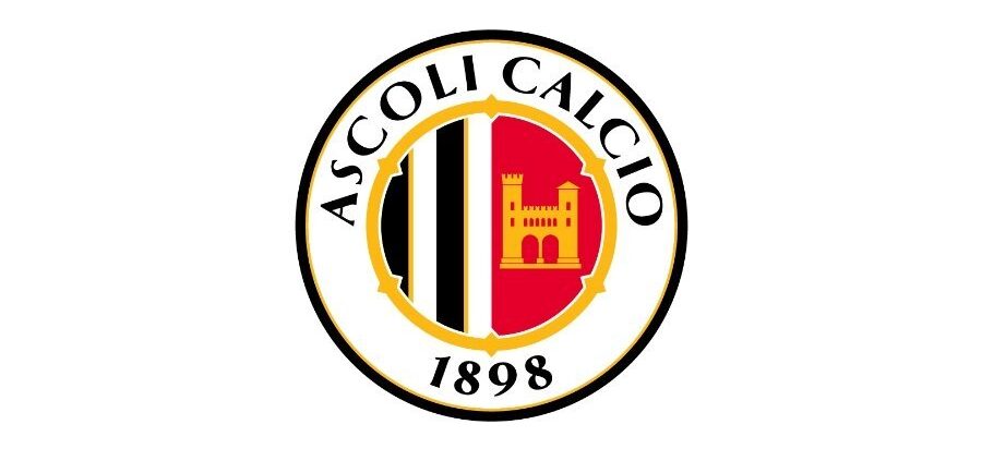 L’Ascoli si rifà il look con un nuovo logo: «Omaggio all’epoca di Rozzi e al patrimonio della città»
