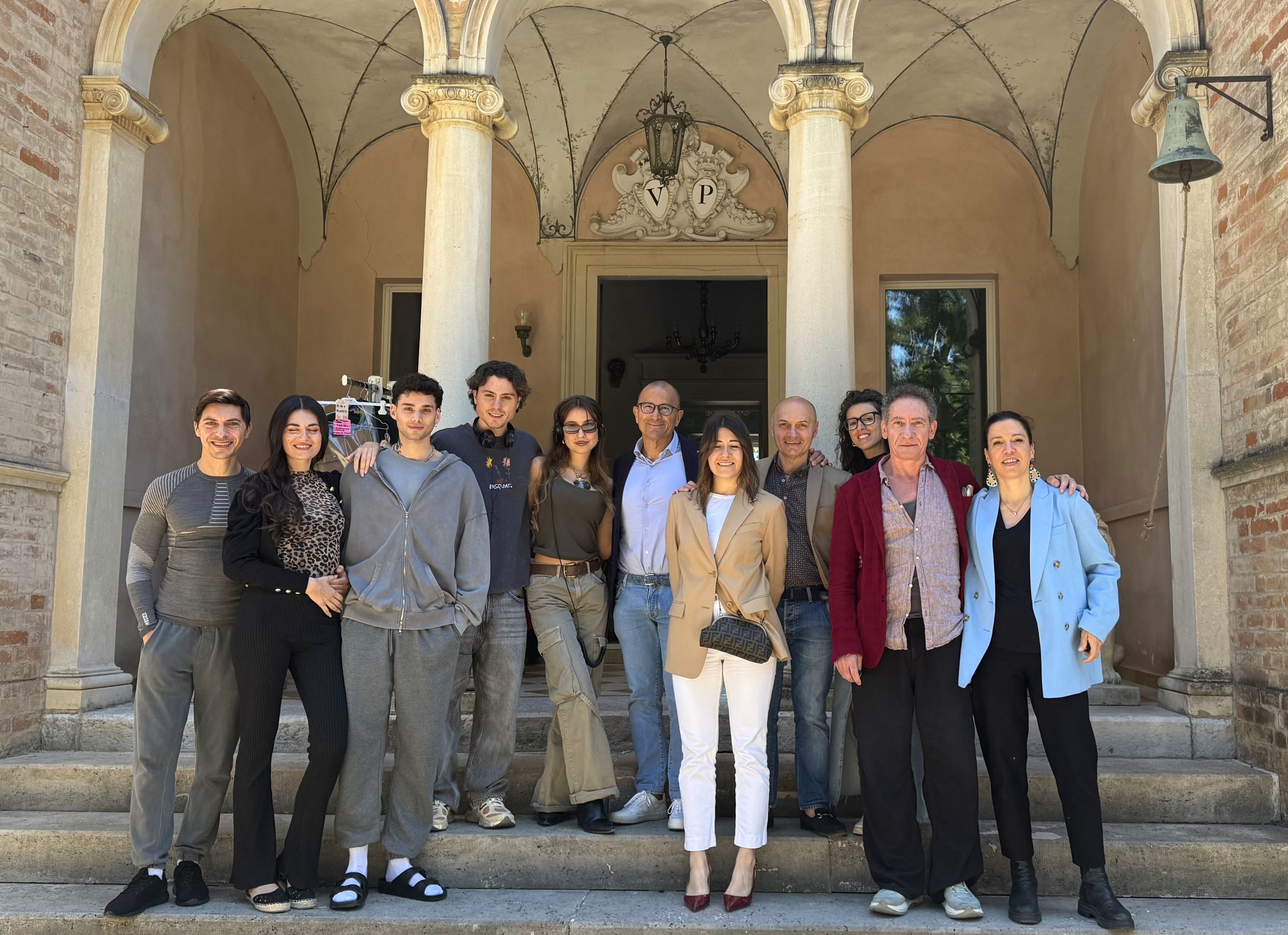 Proiezione speciale del nuovo film “Frammenti”. Agostini: «Una storia di ricerca identitaria»