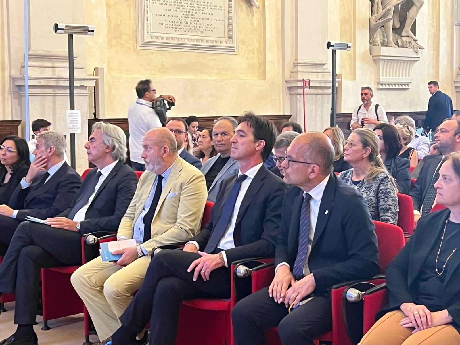«La spinta della ricostruzione per il futuro delle Marche» Castelli commenta il rapporto della Banca d’Italia 