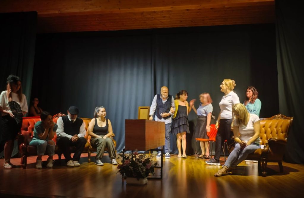 L’umorismo surreale di Achille Campanile per il saggio di fine anno del corso di teatro comunale