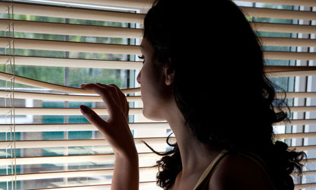 «Pugno ad un occhio alla moglie <br> e 6 anni di umiliazioni» <br> Un pizzaiolo rinviato a giudizio