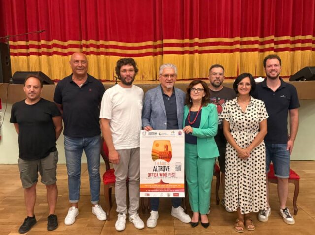 Quando il vino diventa racconto: “Altrove” apre le porte dei luoghi segreti del borgo