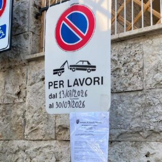 Caos in via Malaspina, i residenti: «Parcheggi ormai introvabili, servono soluzioni urgenti»